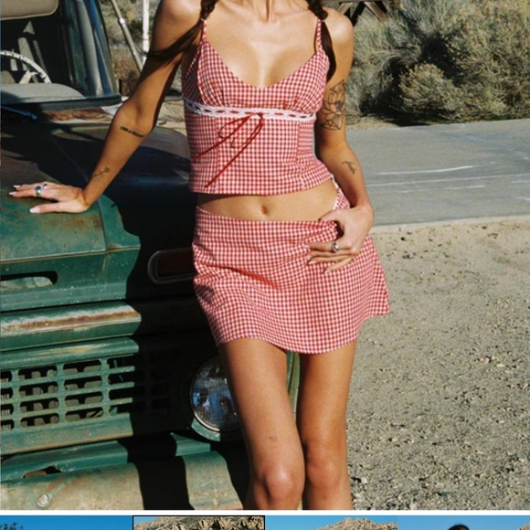 Princess Polly Red and White Asymmetrical Skater Mini Skirt - Picture 1 of 6